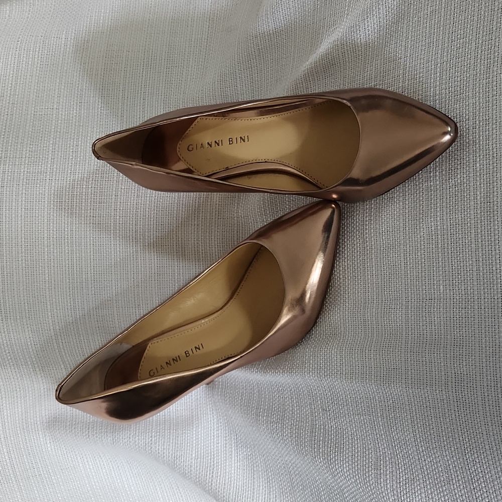 Classic Pumps Rose Gold Metallic